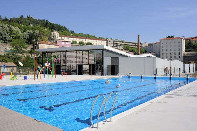 Suite 3 Pieces Chambre+Cuisine+Sdb Centre Ville Privas Εξωτερικό φωτογραφία